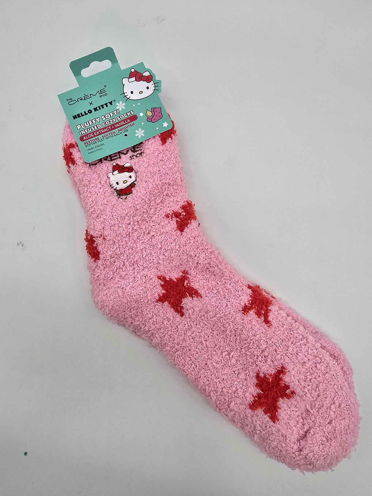 THE CREME SHOP- CHRISTMAS- PLUFFY SOFT- COZY SOCKS- 1PC