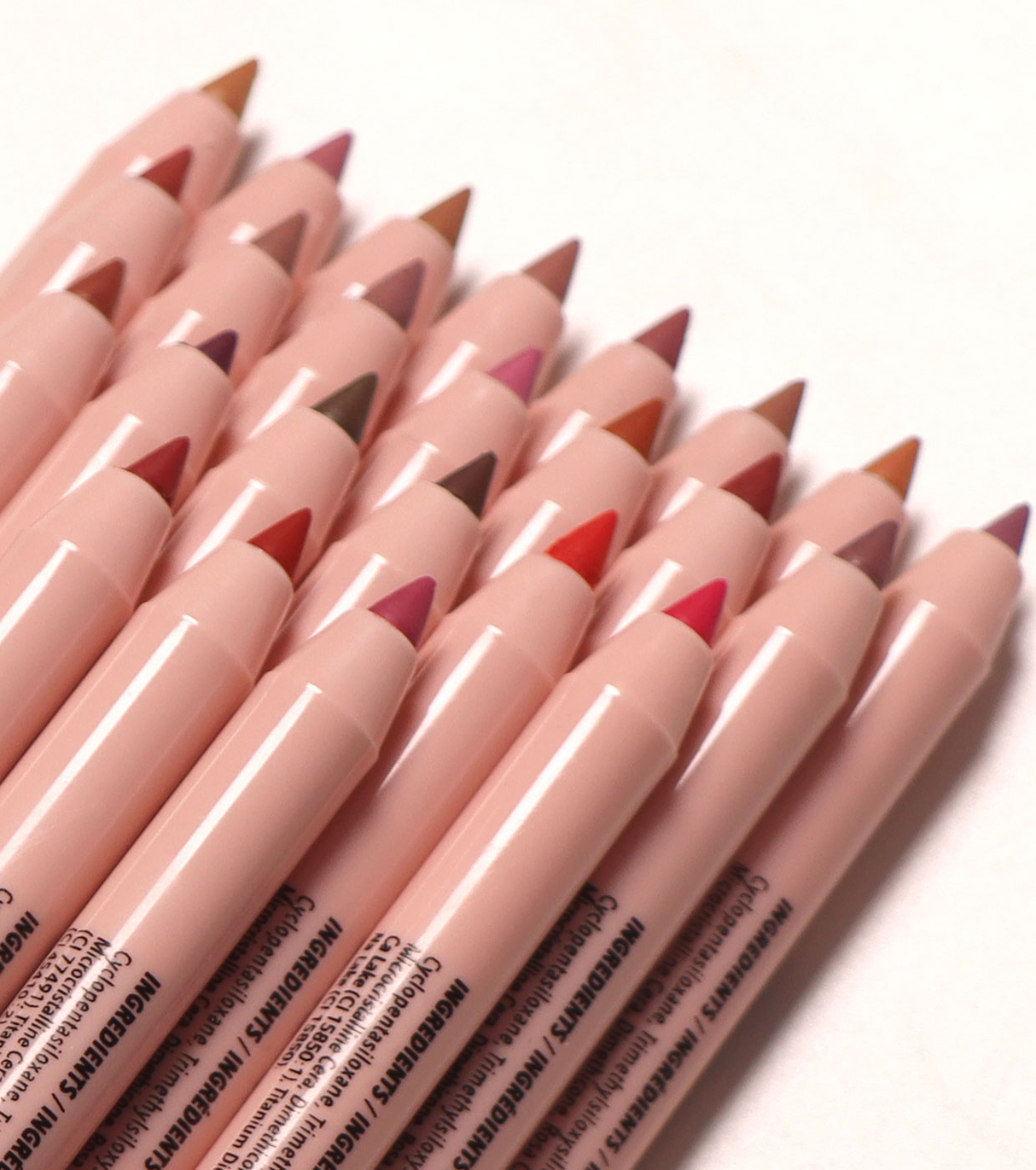 MOIRA - LINER IMPERMÉABLE À LÈVRES