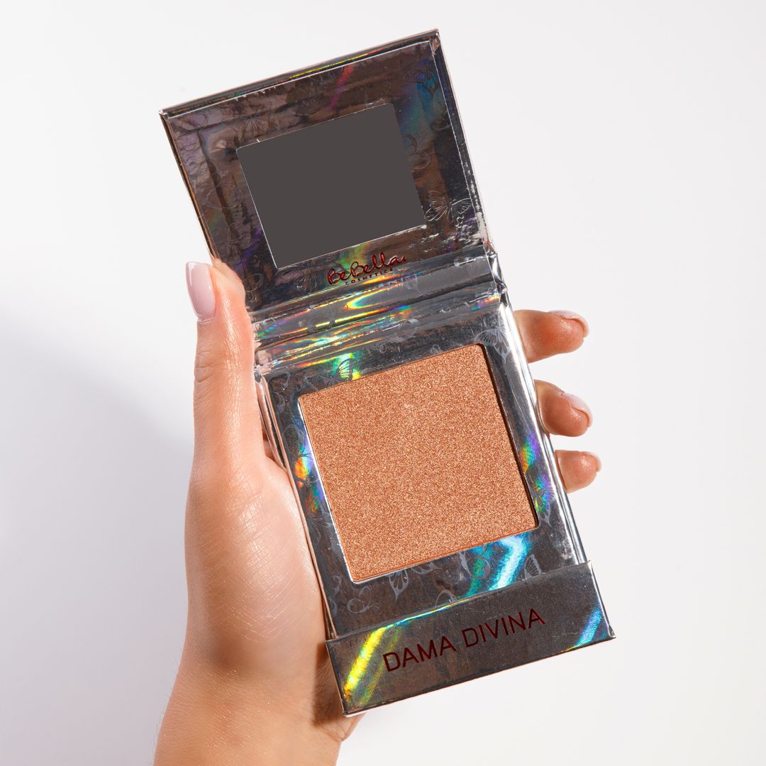 BEBELLA COSMETICS - JENNI RIVERA DAMA DIVINA HIGHLIGHTER (1PC)