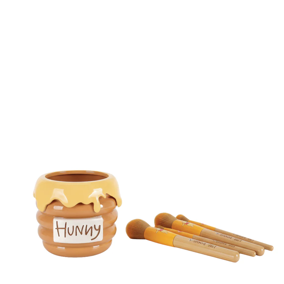 IMPRESSIONS VANITY - WINNIE THE POOH ''HUNNY'' 6 PIECES MAKEUP BRUSH SET - (1PC)