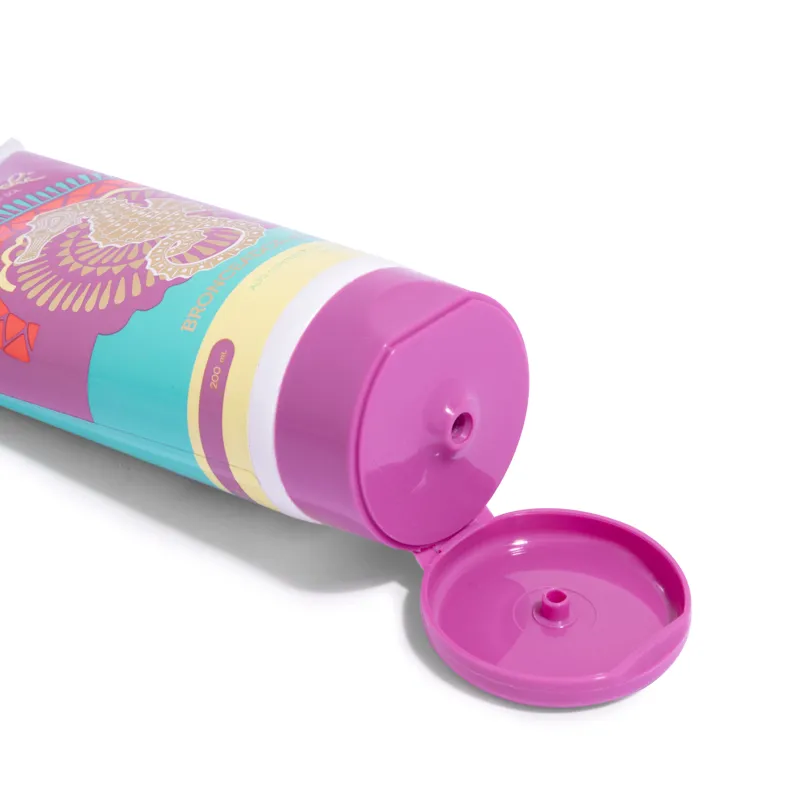 D'LUCHI - BRONCEADOR EN GEL 200ML - (1PC)
