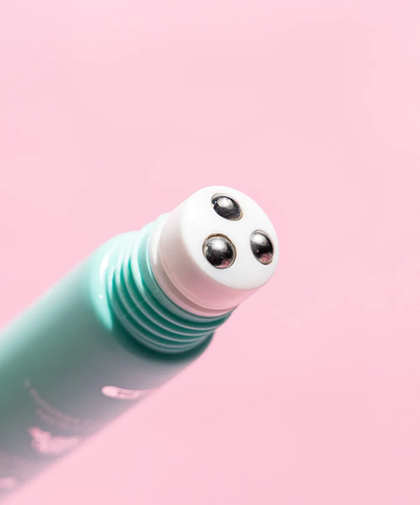 KABA - CONTORNO DE OJOS - (1PC)